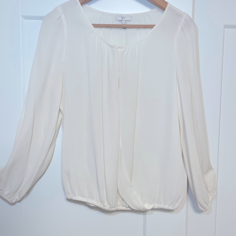 Joie Ivory silk silk bubble blouse